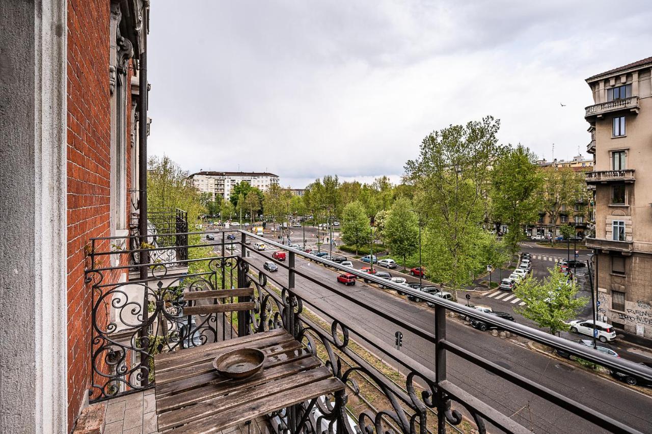 Hemeras Boutique Homes - Flat Near Citylife Милан Экстерьер фото